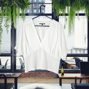 New Gianni Binni Wov Delia Smocked Blouse Size XL White $89